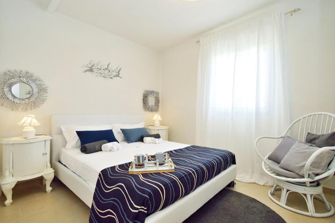 Casa Con Accesso Al Mare Leilighet Santa Maria Del Focallo Eksteriør bilde