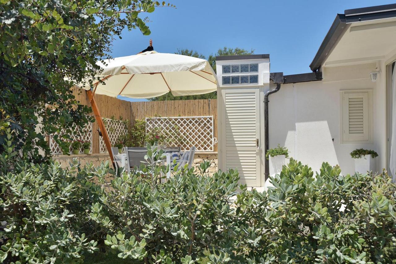 Casa Con Accesso Al Mare Leilighet Santa Maria Del Focallo Eksteriør bilde