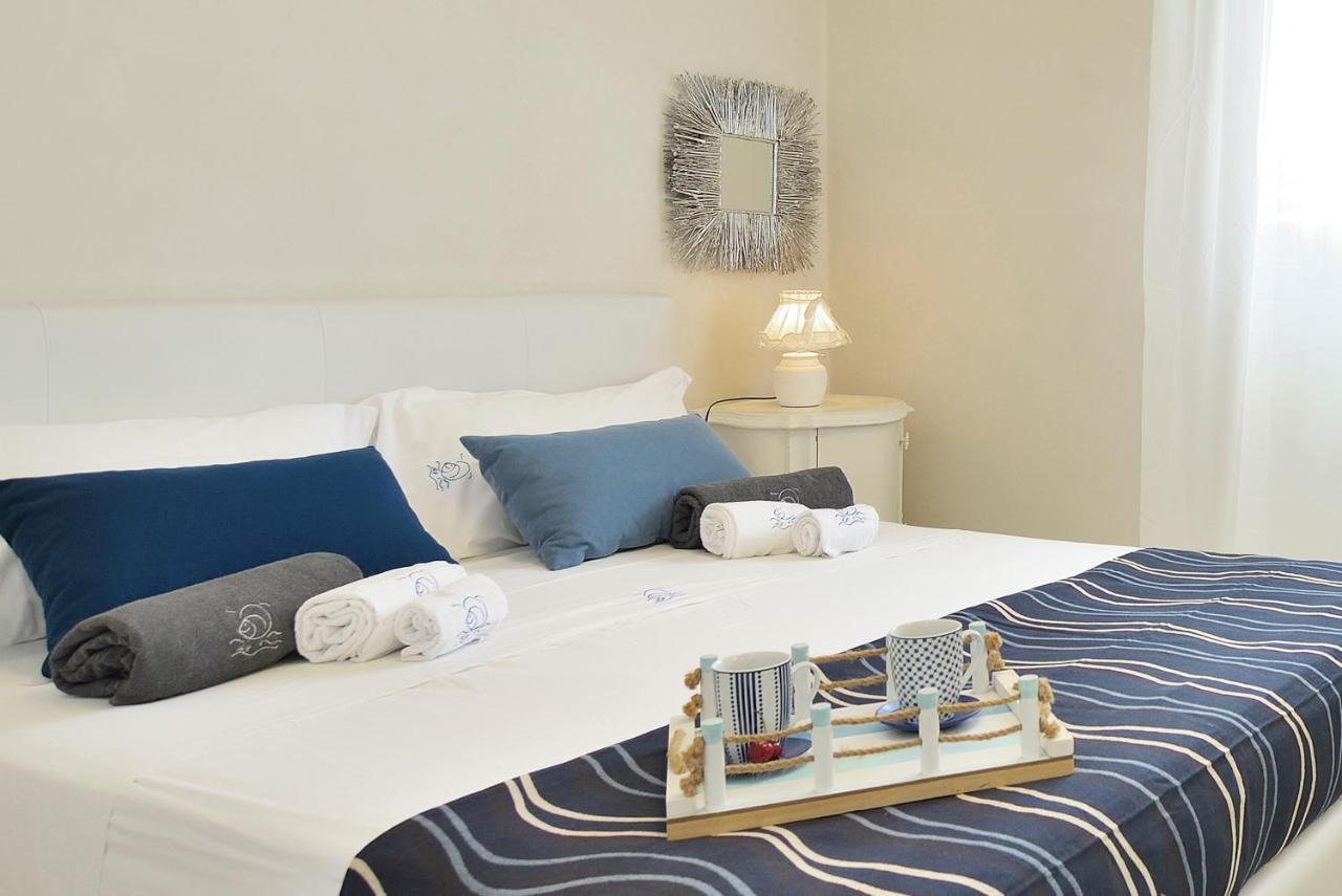Casa Con Accesso Al Mare Leilighet Santa Maria Del Focallo Eksteriør bilde