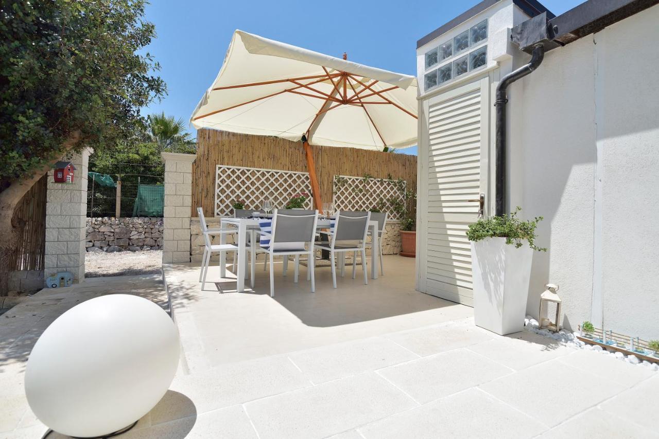 Casa Con Accesso Al Mare Leilighet Santa Maria Del Focallo Eksteriør bilde