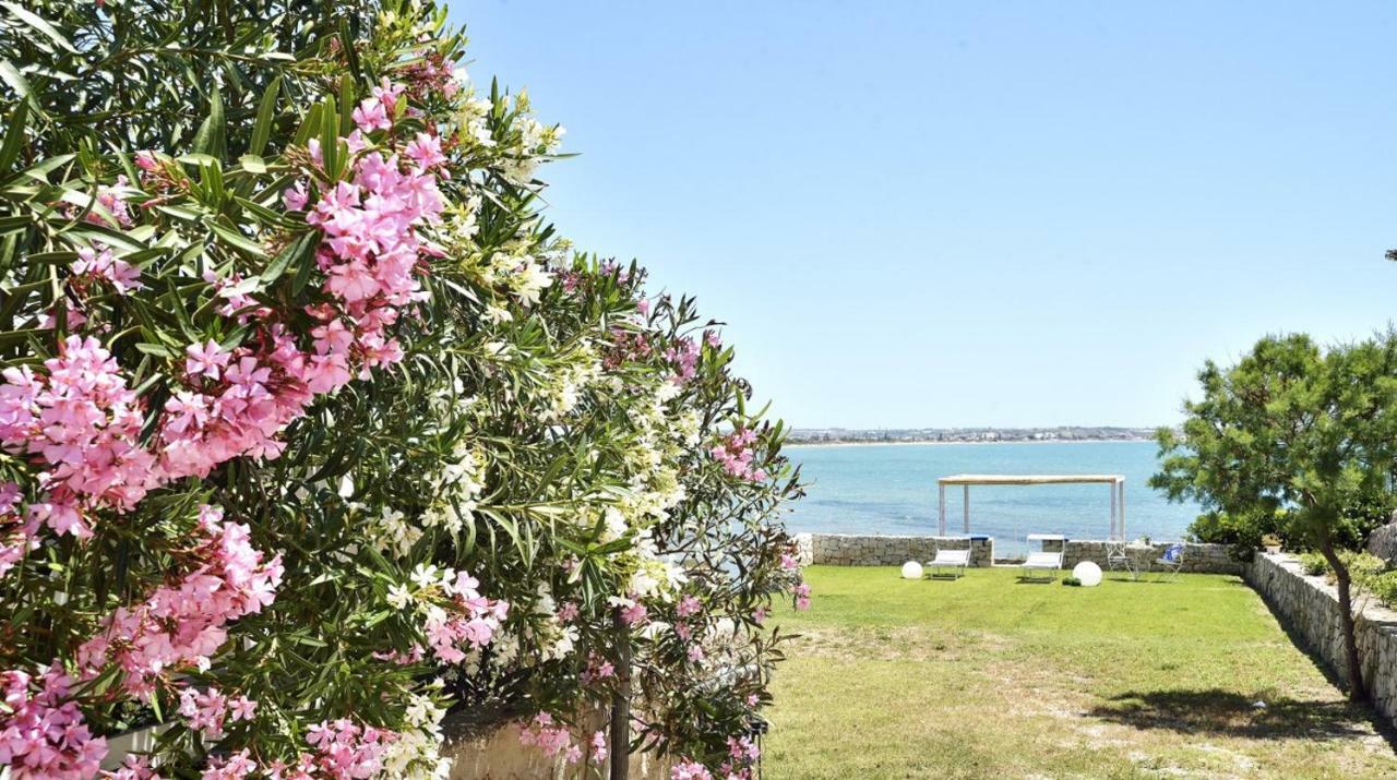 Casa Con Accesso Al Mare Leilighet Santa Maria Del Focallo Eksteriør bilde